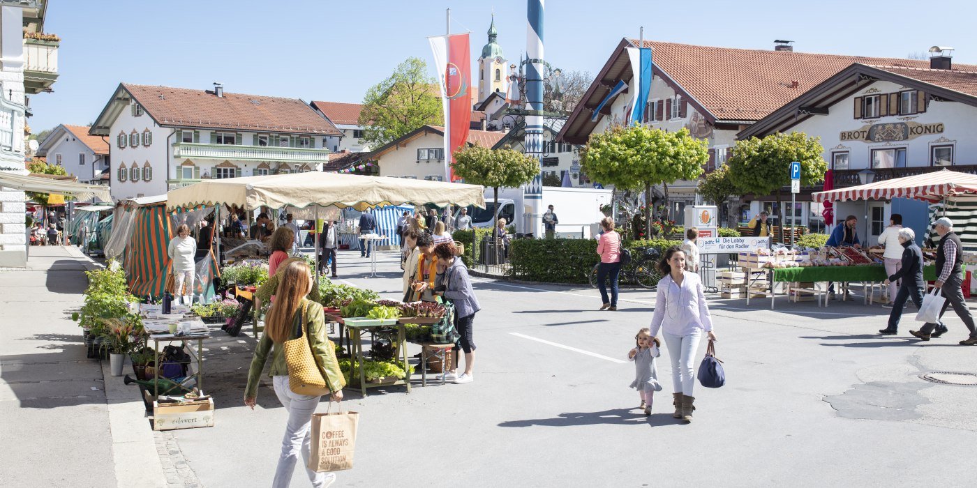 Gr&uuml;ner Wochenmarkt, &copy; Florian Bachmeier