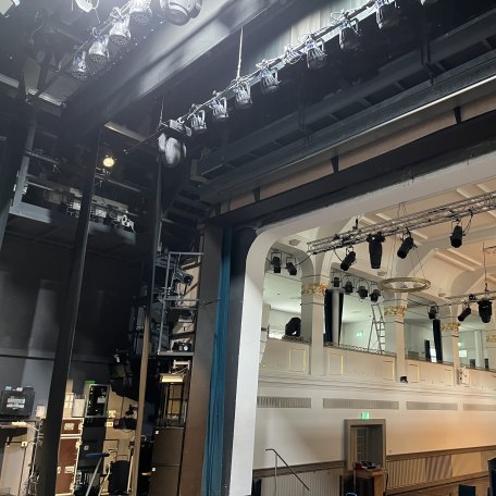 Bühnenbeleuchtung, © Marisa Blank Bühnenbeleuchtung, © Marisa Blank