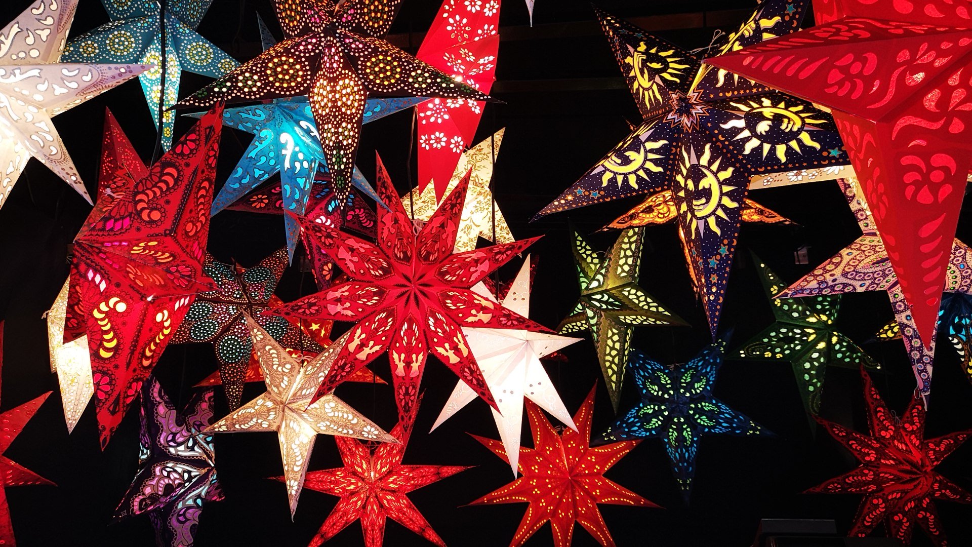 Weihnachtssterne (2)c Kulturamt Weihnachtssterne (2)c Kulturamt