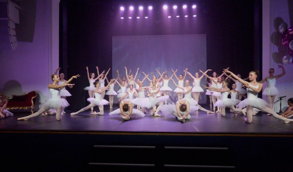 0717_Touch Variation(c)Vreni Arbes, © Vreni Arbes 0717_Touch Variation(c)Vreni Arbes, © Vreni Arbes