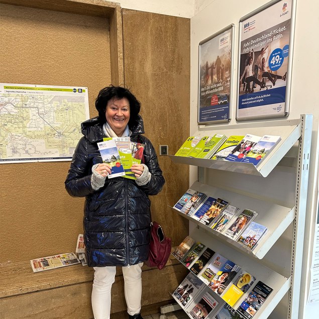 Verena Wolf im Bahnhof Miesbach, © Hartmut Wolf