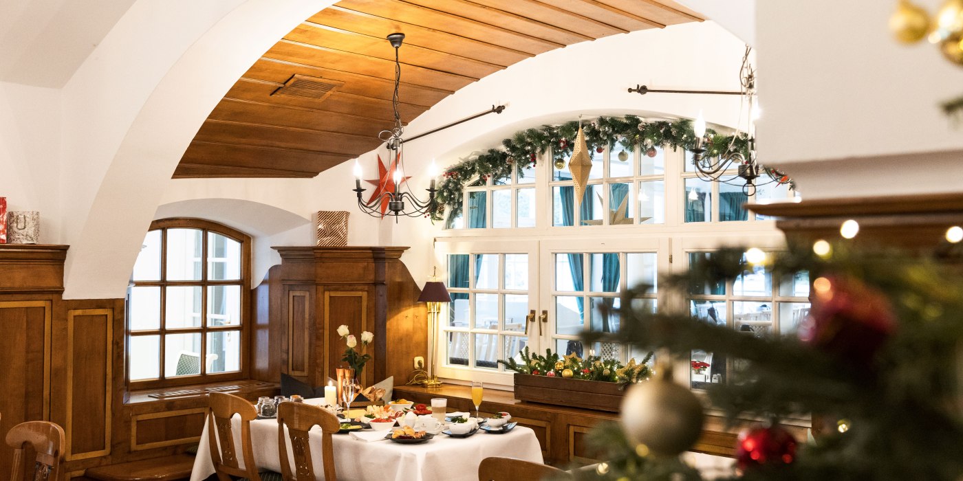 Weihnachtsbrunch_Auswahl_1_2024-7_web Weihnachtsbrunch_Auswahl_1_2024-7_web