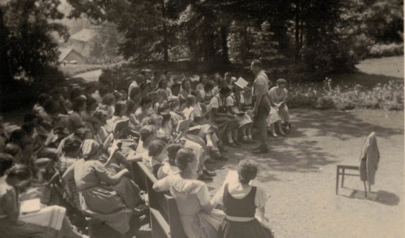 Lesung in der Frauenschule Miesbach um 1939, © Stadtarchiv Miesbach
