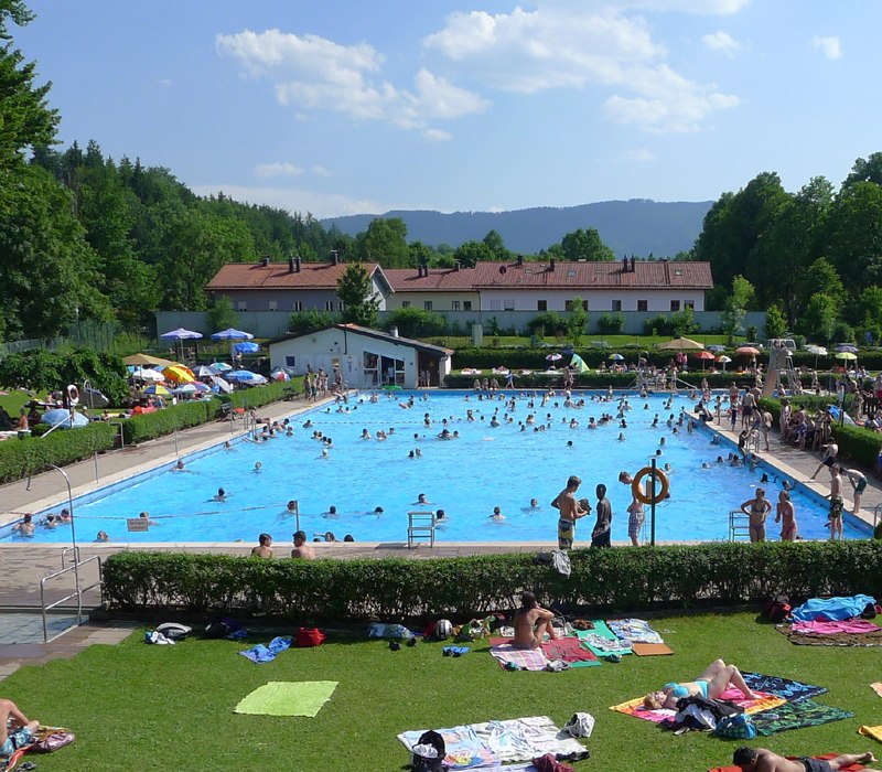 Mb_Warmbad_4&copy;StadtMiesbach