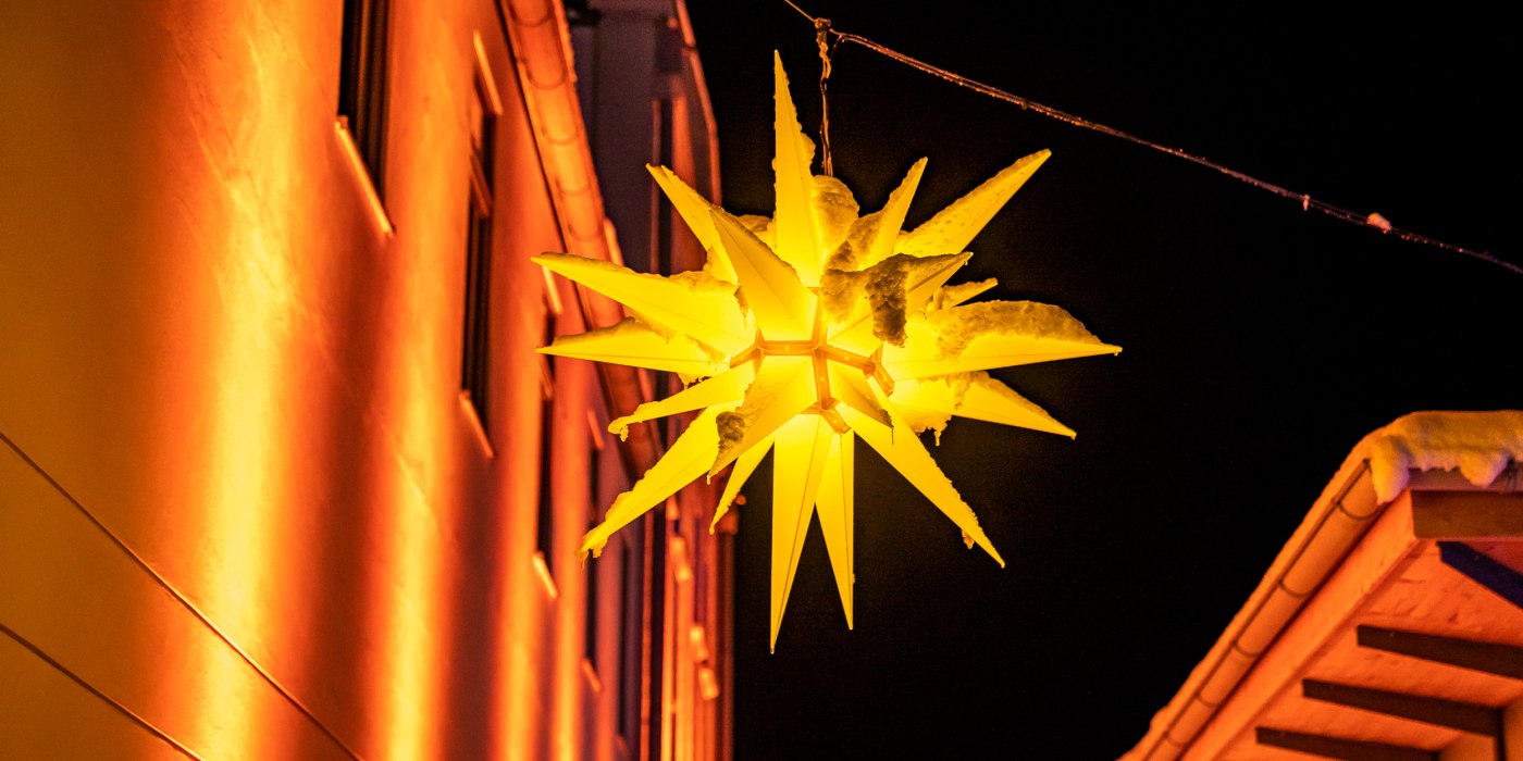 MiesbachLeuchtet_2021_3.Advent&copy;StadtMiesbach-2