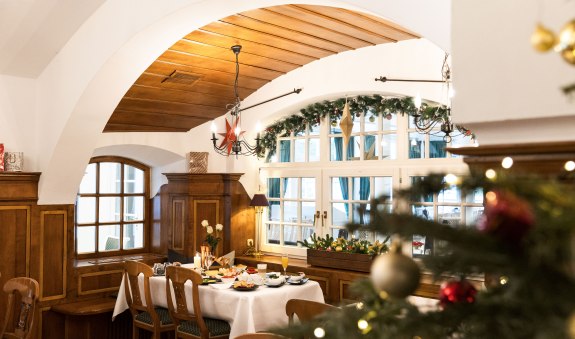 Weihnachtsbrunch_Auswahl_1_2024-7_web Weihnachtsbrunch_Auswahl_1_2024-7_web